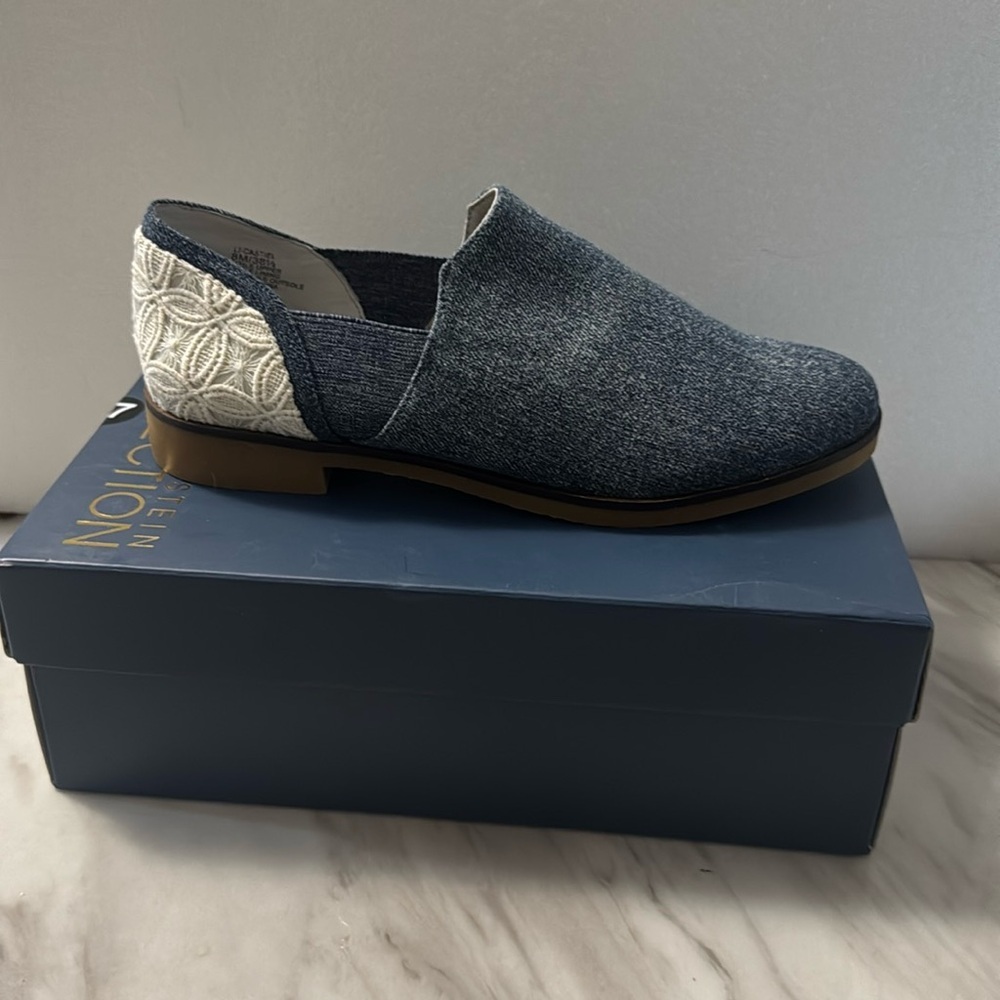 Lori Goldstein Collection Castiel Denim Lace Slip On Loafers size 8.5 - Picture 2 of 6
